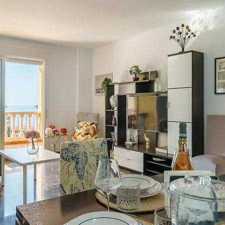 Malagasuite Great Views * Fuengirola