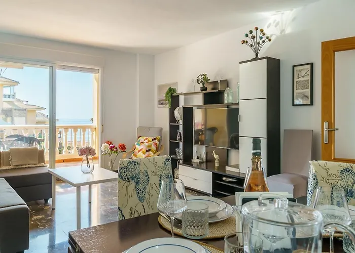 Malagasuite Great Views * Fuengirola