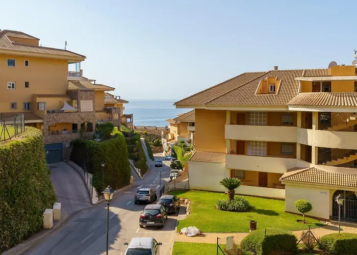 Malagasuite Great Views * Fuengirola